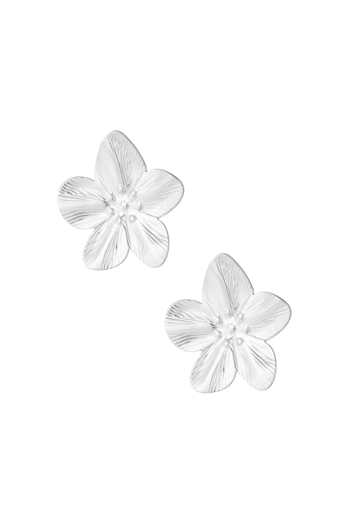 Flower earrings