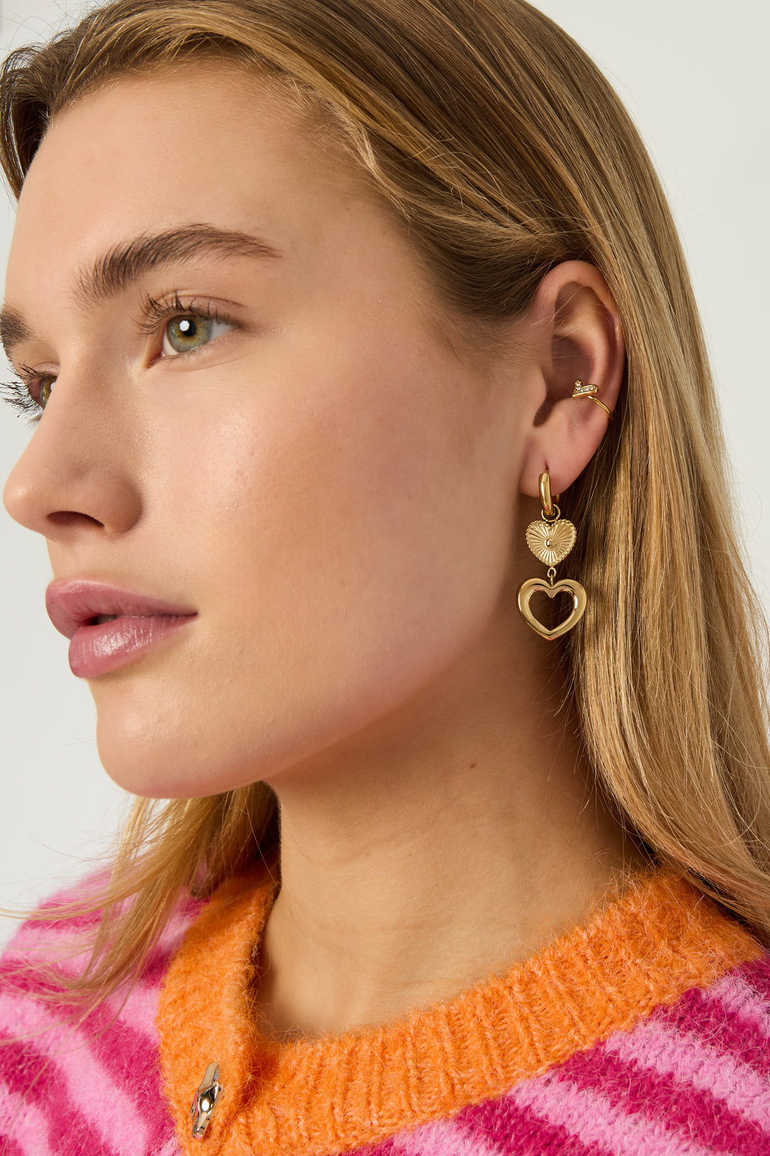 Open en closed hart earrings