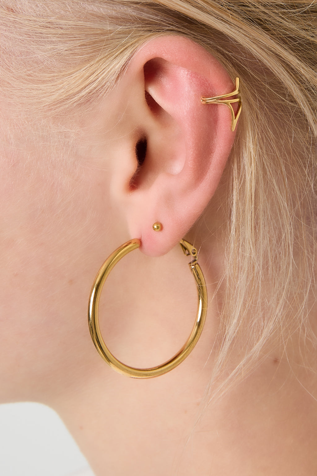 Small hoop earrings