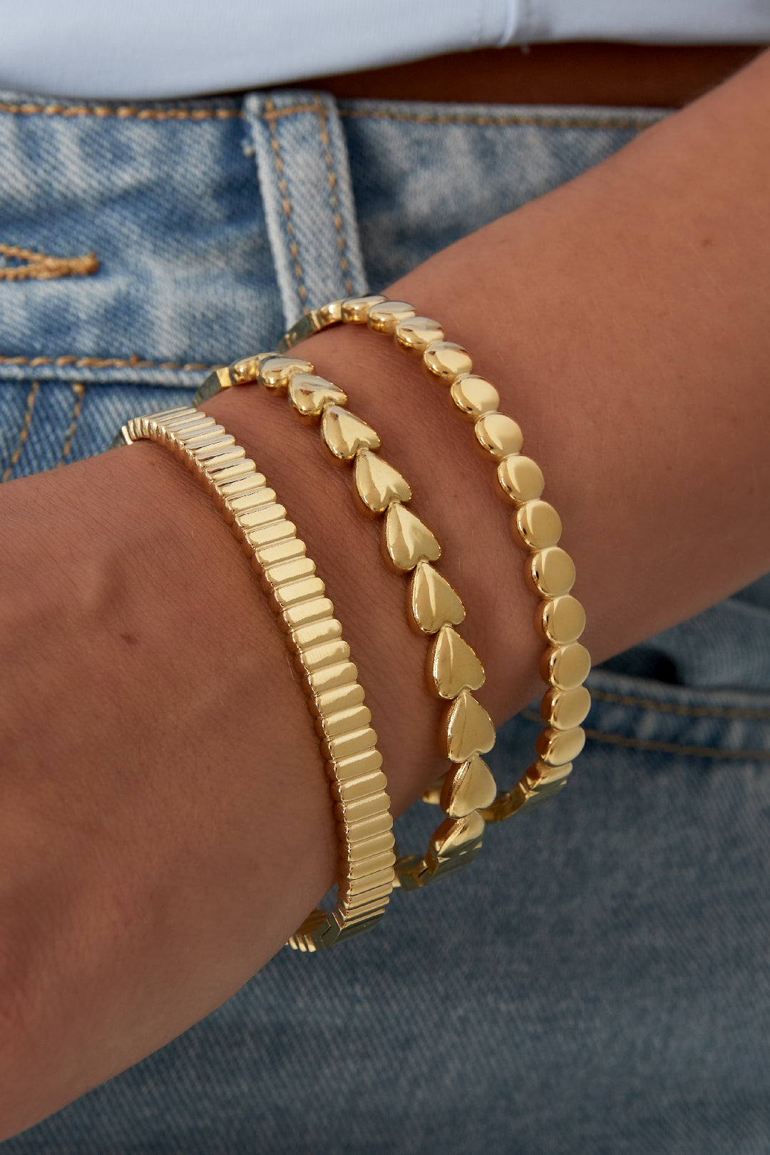 Structured bracelet